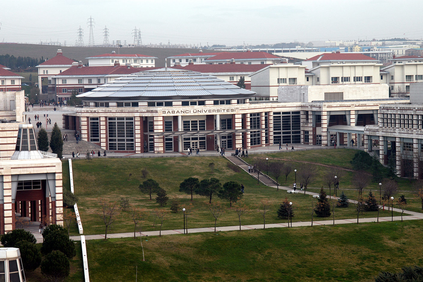 Кампус Университета Сабанджи, Стамбул. Фото с сайта sabanciuniv.edu
