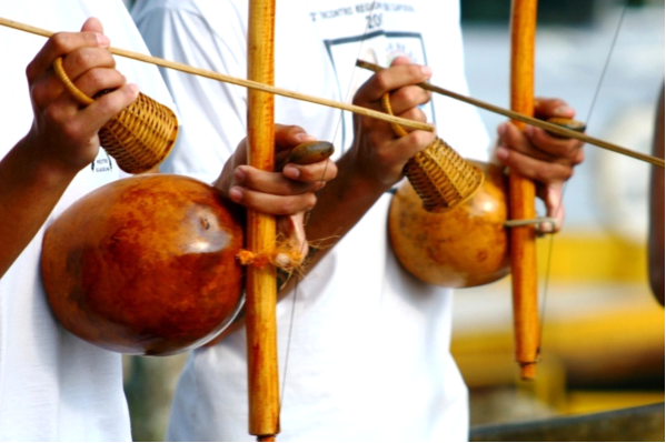 Беримбау, музыкальный инструмент