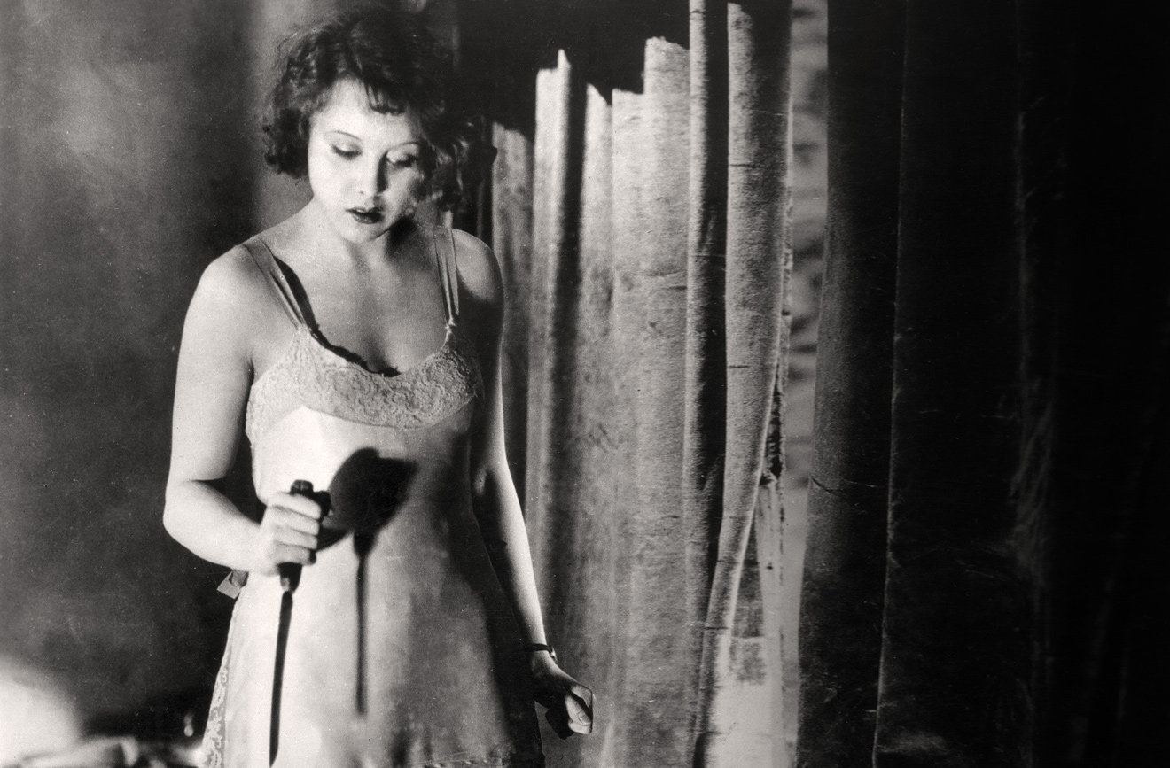 «Шантаж» (1929), режиссёр: Альфред Хичкок
