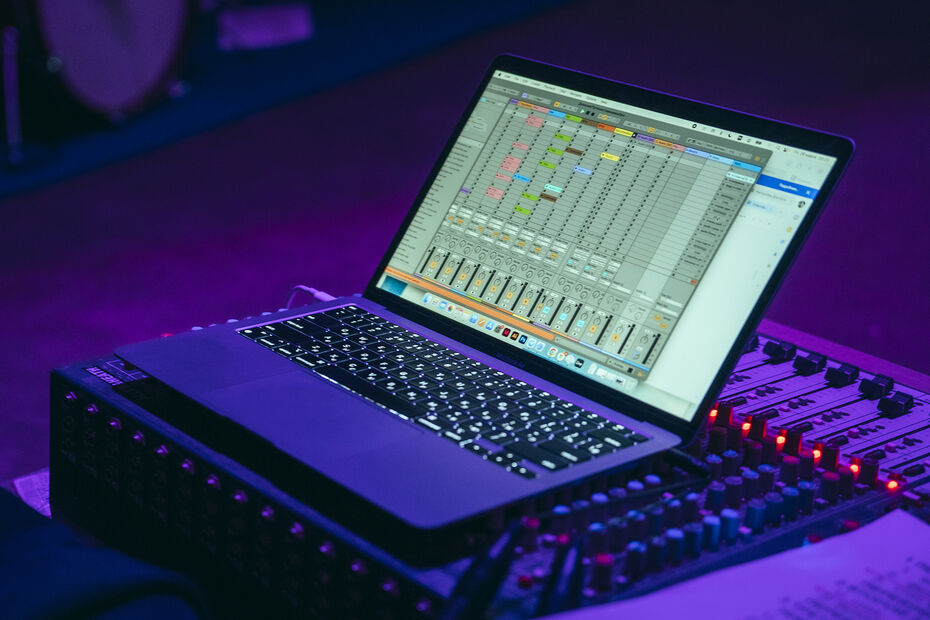«Векторы» и HSE SOUND LAB зовут в звуковое путешествие: конференция и концерт в Шанинке