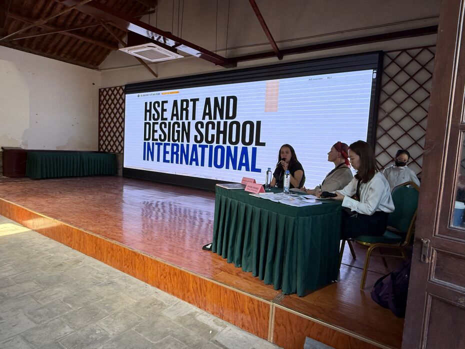 Выступление Натальи Логутовой и Ирины Чмырёвой